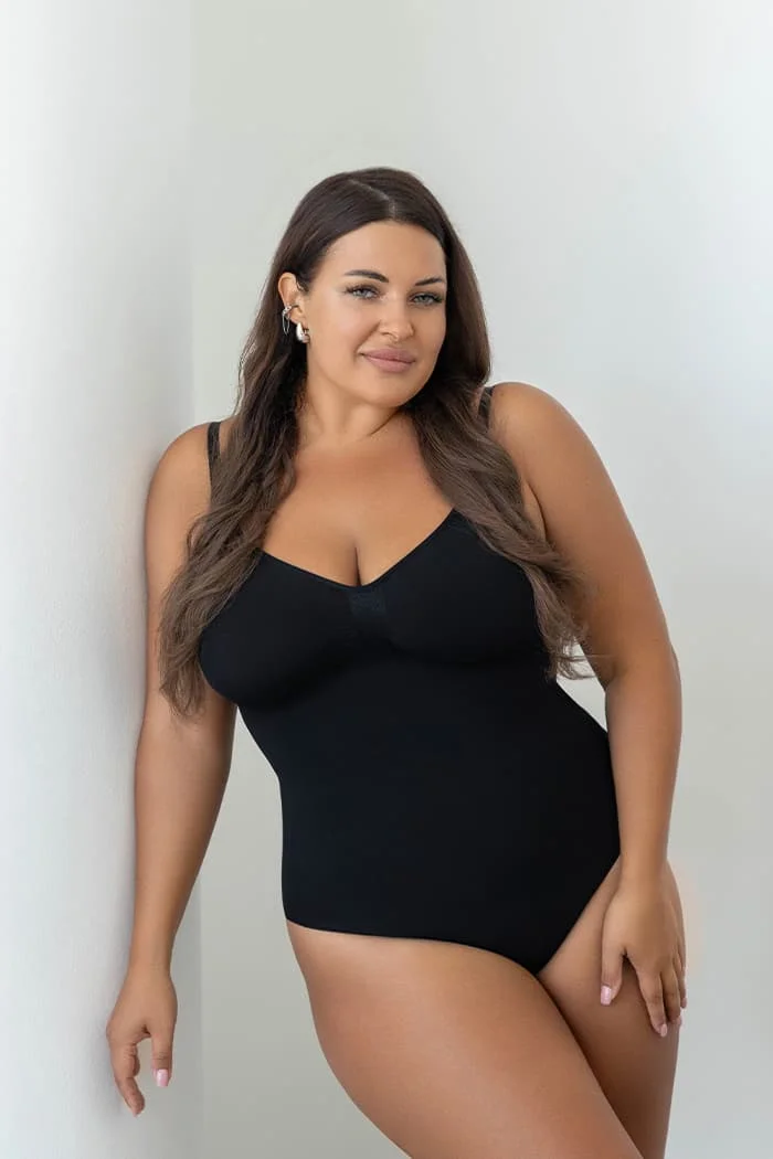 Bezszwowe body modelujące Hugmi