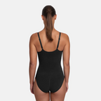 Bezszwowe body modelujące Hugmi